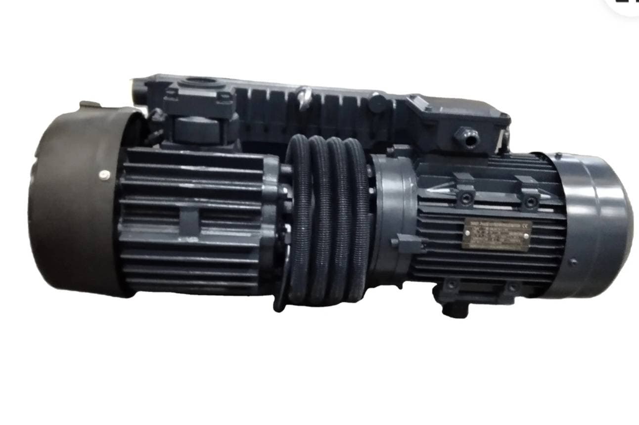 Pompe à Vide avec Convertisseur VFD — 3HP à 10HP